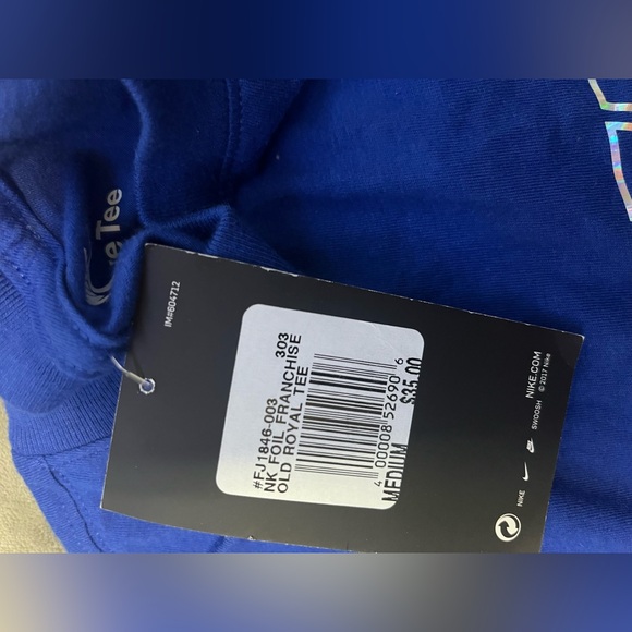Nike royal blue and silver short sleeve t-shirt - Picture 7 of 8